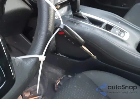 2022 Honda Hr-V Awd Lx из США, поврежденный, VIN 3CZRU6H38NM753691